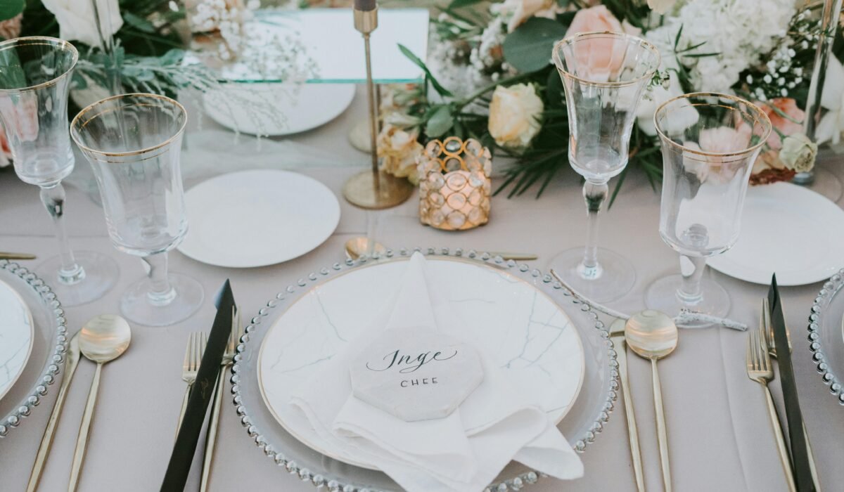 pexels-panditwiguna-2788490 (1)